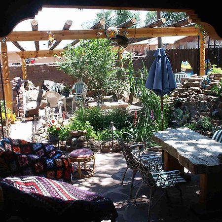 Inn At Halona Zuni エクステリア 写真